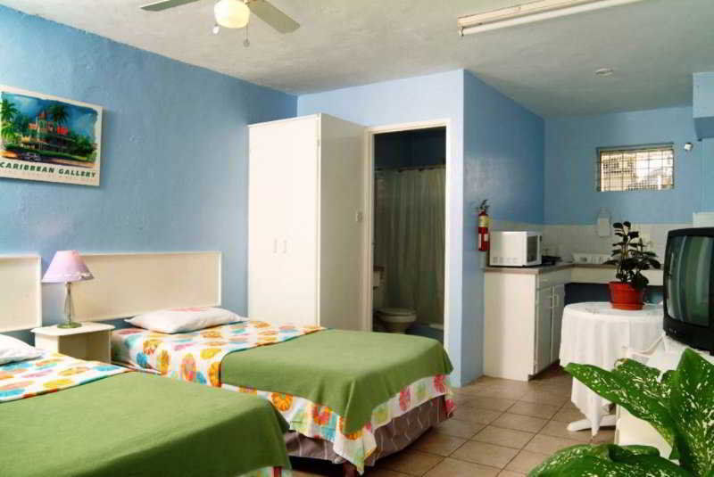 Meridian Inn Oistins Εξωτερικό φωτογραφία