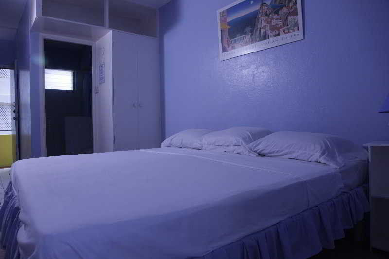 Meridian Inn Oistins Εξωτερικό φωτογραφία